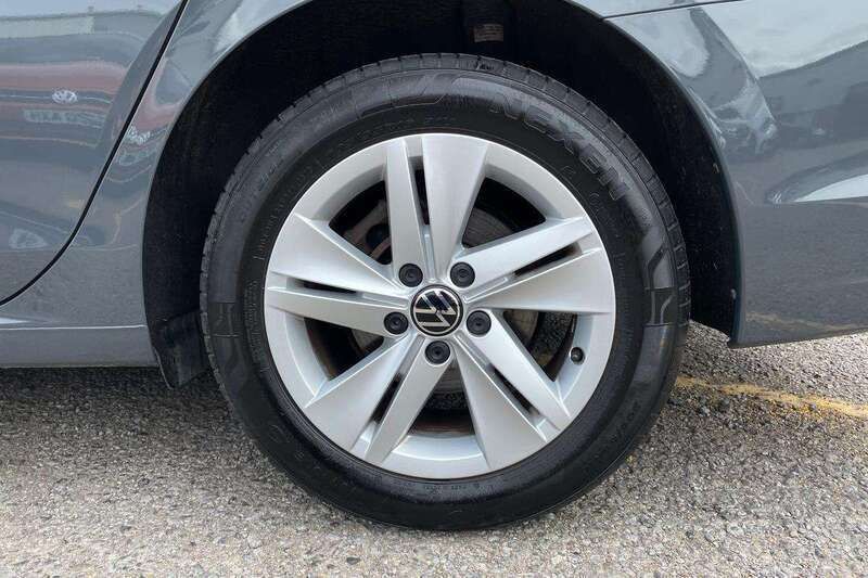 Image 4/4