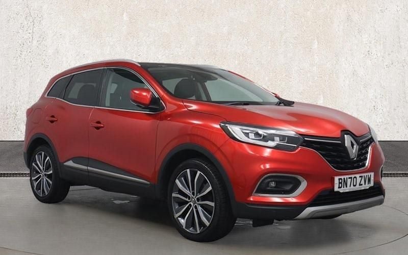 Red Used 2019 Renault Kadjar Version S SUV | £13,692 (Fair price) - Image 1/3