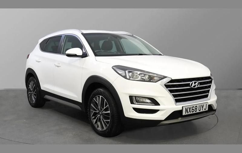 Used Hyundai Tucson Premium 136 HP (100 kW) 2018 White SUV