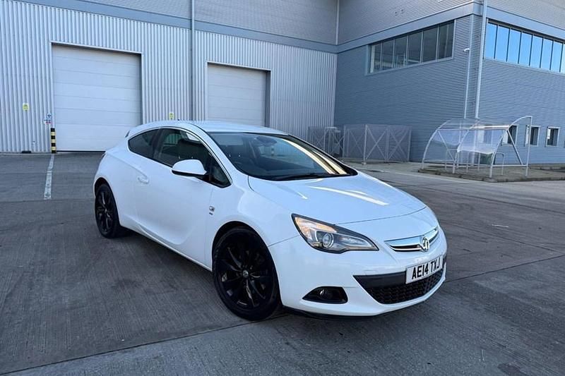 Used 2014 Vauxhall Astra GTC SRi Coupe | £3,995 (Fair price) - Image 1/1