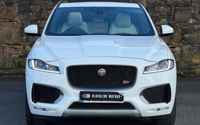 Used Jaguar F-Pace S 300 HP (220 kW) 2020 SUV