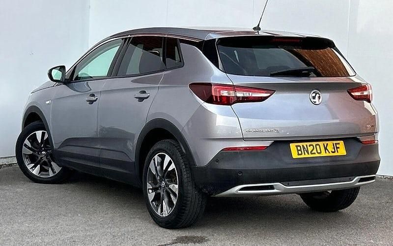 Used Vauxhall Grandland X S 131 HP (96 kW) 2020 Grey SUV