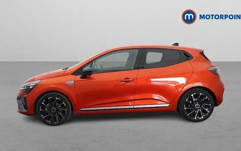 Usado Renault Clio V Esprit Alpine 143 CV (105 kW) 2025 Utilitario