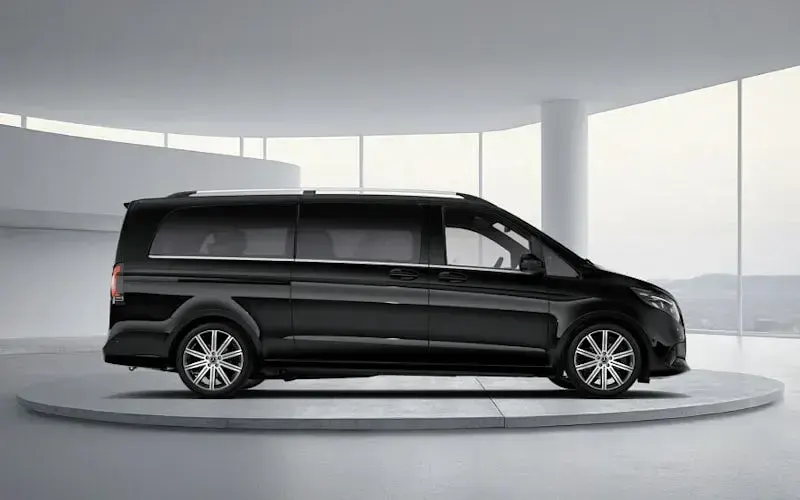 New Mercedes V220 Premium 163 HP (119 kW) 2026 MPV