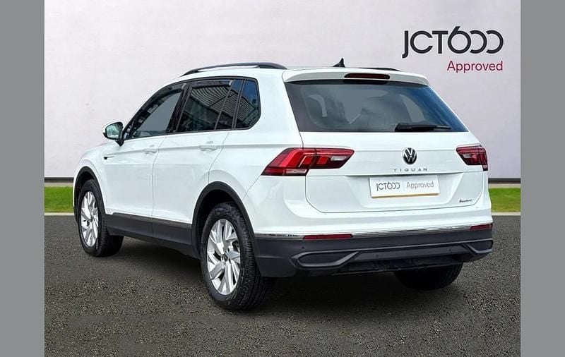 Used VW Tiguan Life 147 HP (108 kW) 2022 White SUV