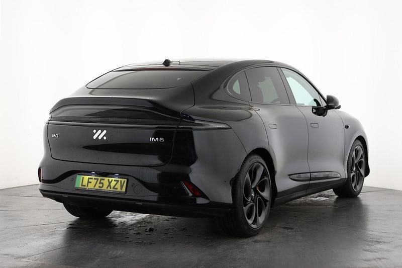 New MG IM6 Performance 553 kW (752 HP) 2025 SUV