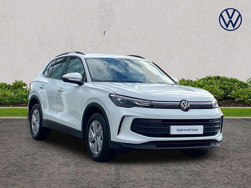 White Used 2025 VW Tiguan SUV | £29,000 (Good price) - Image 1/4