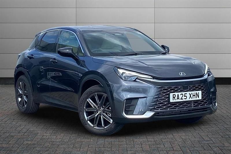 Unknown Used 2025 Lexus LBX SUV | £34,850 (A bit pricey) - Image 1/3