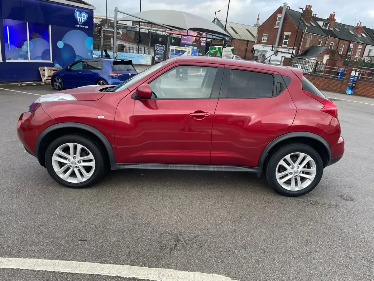 Usado Nissan Juke Acenta 2011 Vermelho SUV