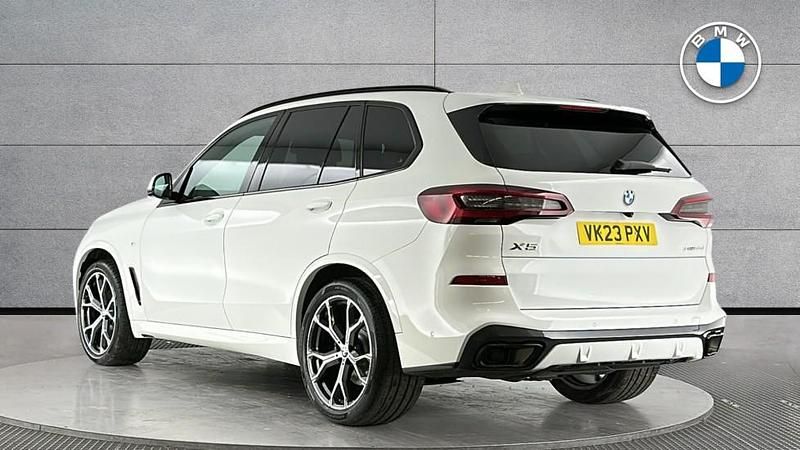 Usado BMW X5 M Sport 298 HP (219 kW) 2023 Branco SUV