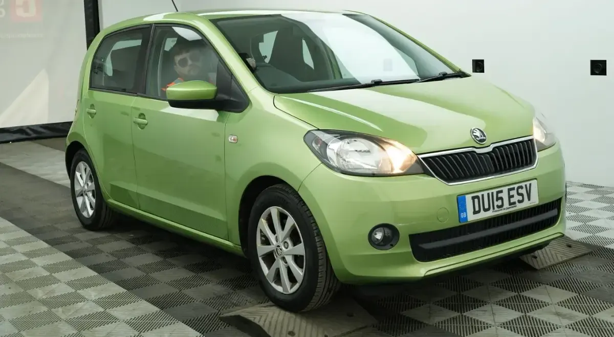 Used Skoda Citigo Elegance 75 HP (55 kW) 2015 Green Hatchback