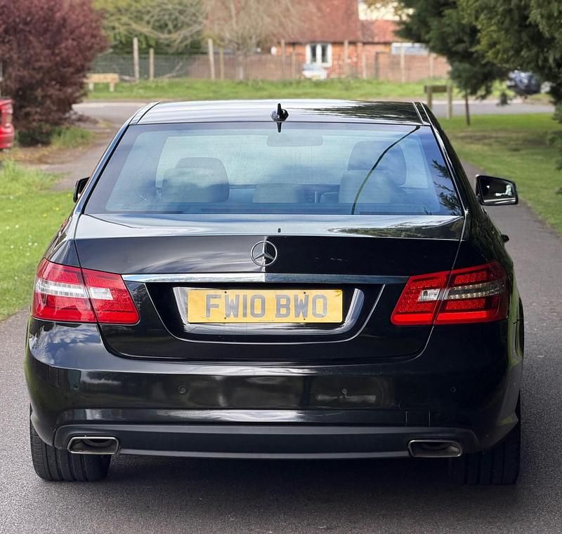 Used Mercedes E350 2010 Black Sedan