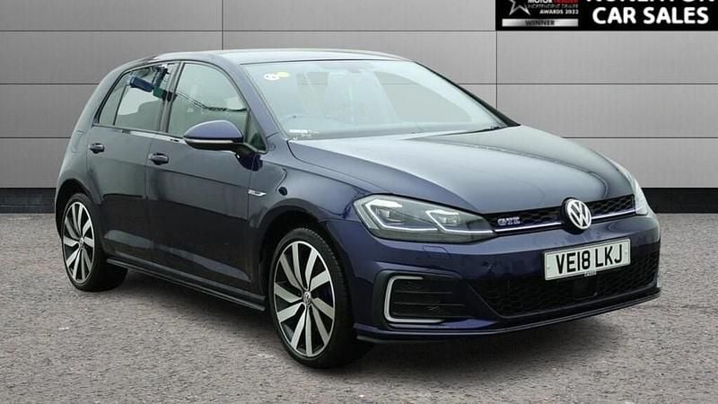 Begagnad VW Golf VII Advance 204 HK (150 kW) 2018 Blå Halvkombi