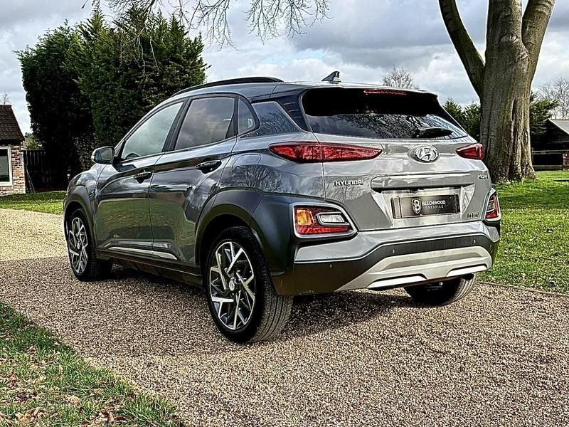 Used Hyundai Kona Premium 141 HP (103 kW) 2020 Grey SUV