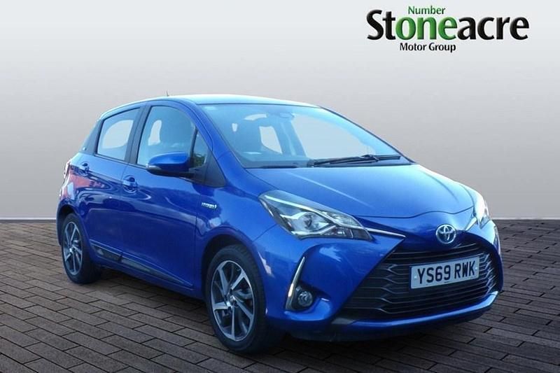 Used 2020 Toyota Yaris Hybrid | £12,995 (Good price) - Image 1/1
