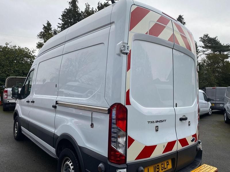 Used Ford Transit 130 HP (95 kW) 2019 White Van