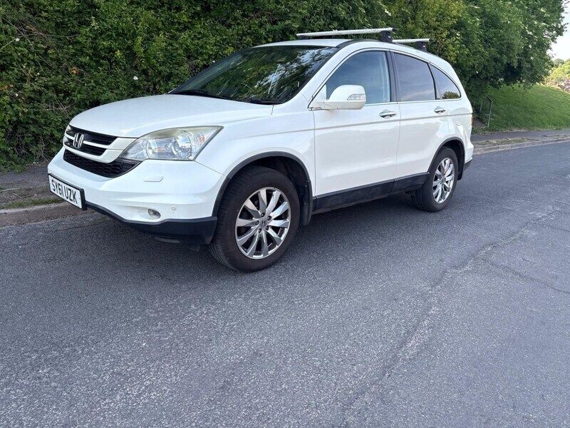 White Used 2011 Honda CR-V ES SUV | £2,295 (Fair price) - Image 1/4