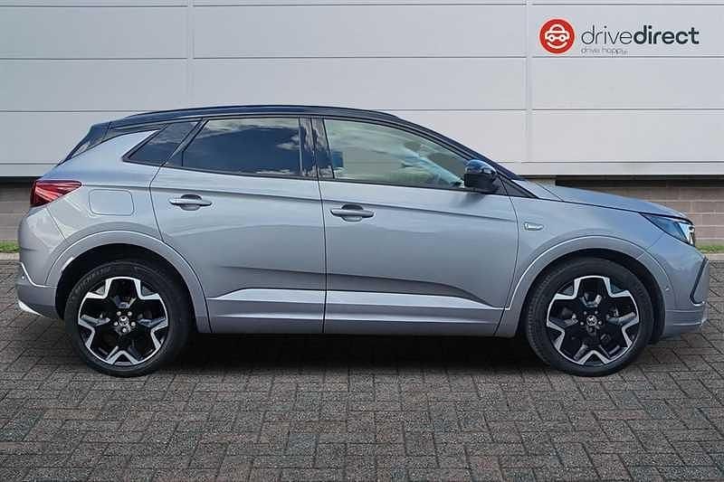 Used Vauxhall Grandland X Ultimate 130 HP (95 kW) 2022 Grey SUV
