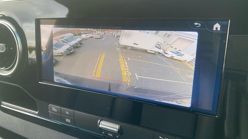 Begagnad Mercedes Sprinter 150 HK (110 kW) 2025 Van