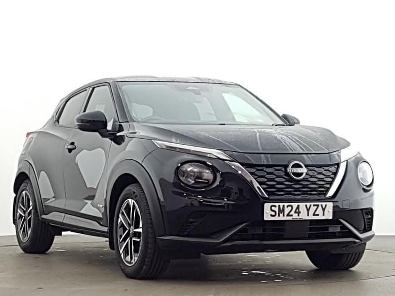 Black Used 2024 Nissan Juke N-Connecta SUV | £19,998 (Fair price) - Image 1/4