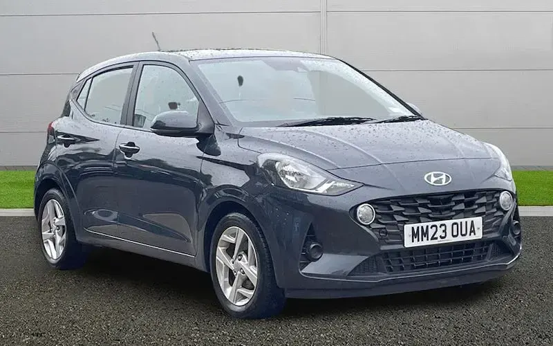 Used Hyundai i10 SE 67 HP (49 kW) 2023 Hatchback