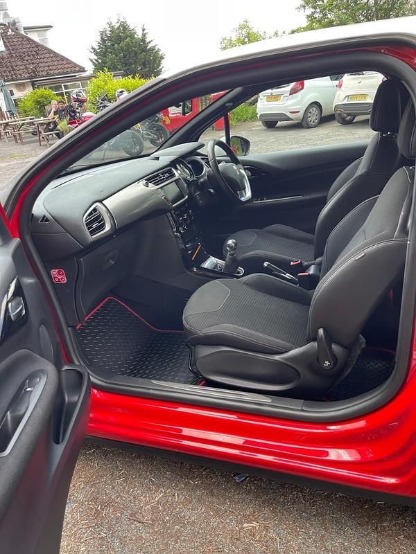 Used DS Automobiles DS3 Chic 2017 Red Hatchback