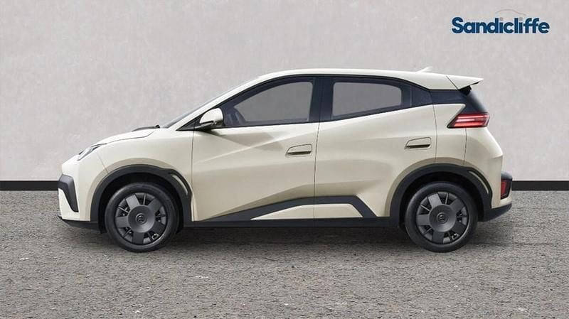 New BYD Dolphin Surf Active 64 kW (88 HP) 2025 Hatchback