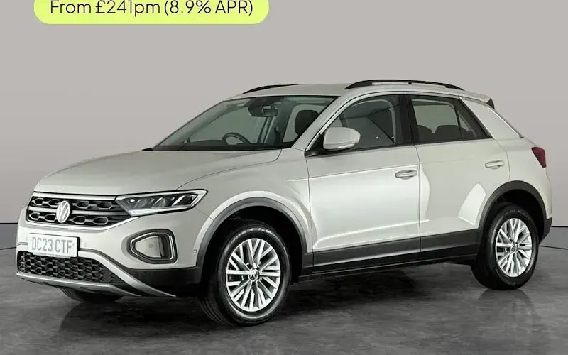 Used VW T-Roc Life 110 HP (80 kW) 2023 SUV