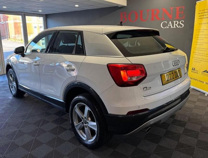 Used Audi Q2 Sport 116 HP (85 kW) 2018 White SUV