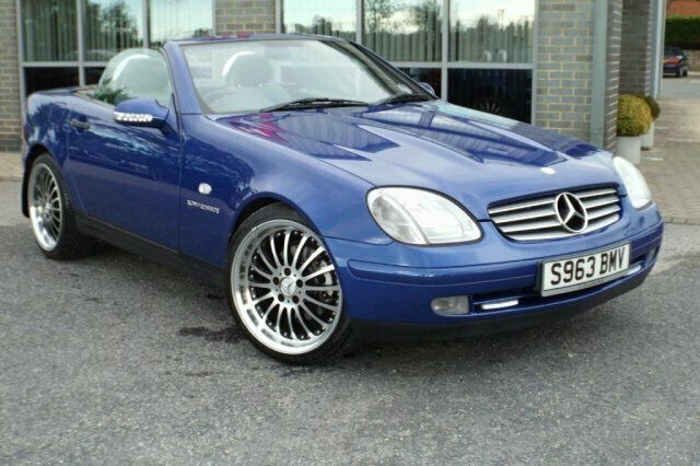 Used 1998 Mercedes SLK230 Cabriolet | £3,690 (A bit pricey) - Image 1/2