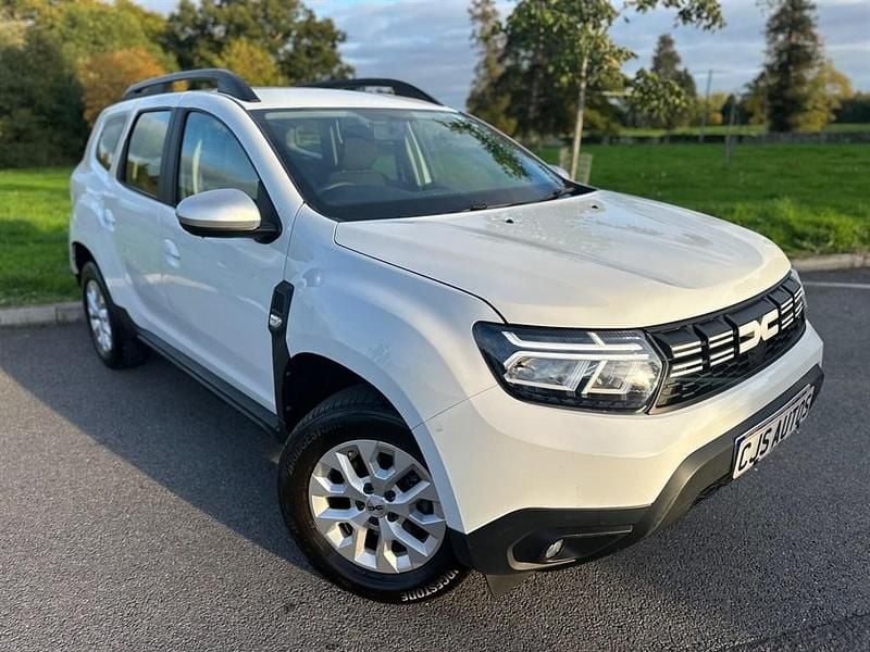White Used 2024 Dacia Duster Expression Hatchback | £12,993 (Fair price) - Image 1/3