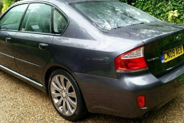 Begagnad Subaru Legacy 2009 Sedan