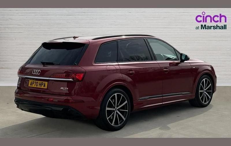 Used Audi Q7 Black Edition 231 HP (169 kW) 2020 Red SUV