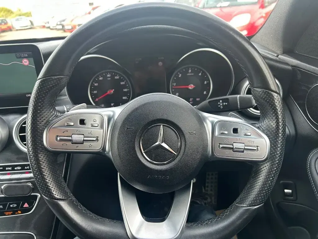 Used Mercedes C220 AMG Line Premium 194 HP (142 kW) 2019 Black Sedan