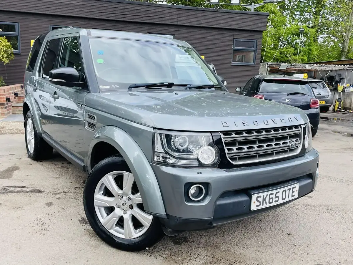 Used Land Rover Discovery 4 SE 256 HP (188 kW) 2015 Grey SUV