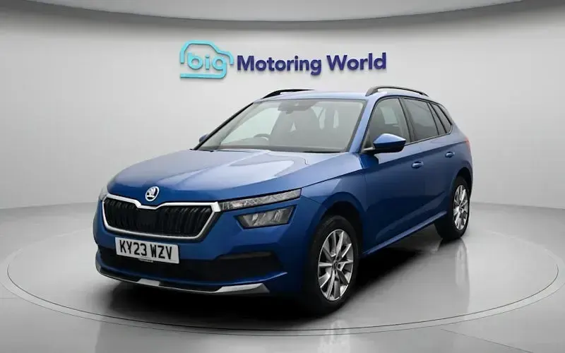 Used Skoda Kamiq SE Drive 95 HP (69 kW) 2023 Blue SUV