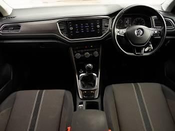 Used VW T-Roc SE 150 HP (110 kW) 2019 White SUV