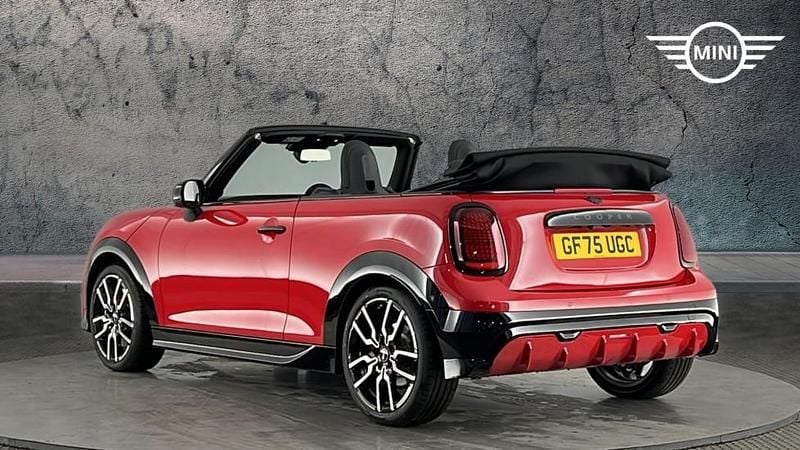 Used Mini Cooper 161 HP (118 kW) 2025 Red Hatchback