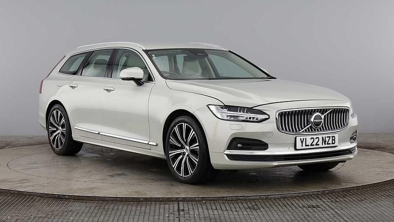 Used 2022 Volvo V90 Inscription Estate | £27,690 (Fair price) - Image 1/4