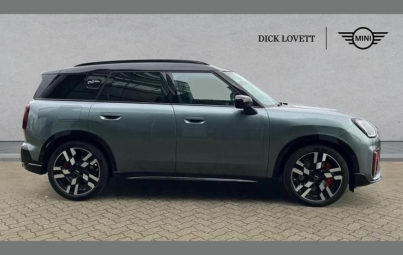 Used Mini John Cooper Works Countryman 296 HP (217 kW) 2025 Green SUV