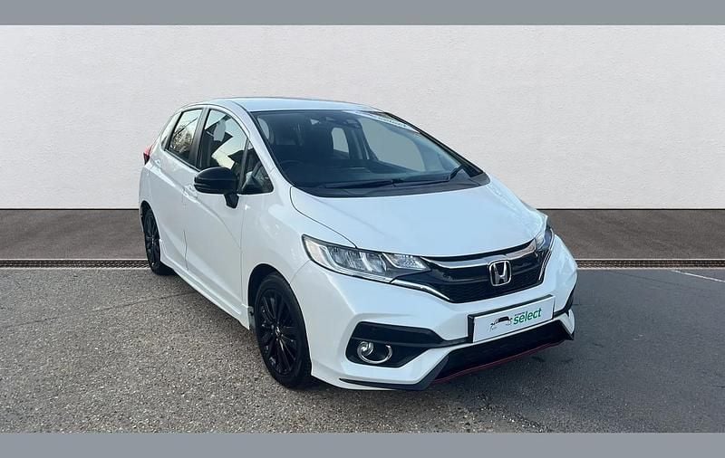 Used Honda Jazz Sport 128 HP (94 kW) 2018 White Hatchback