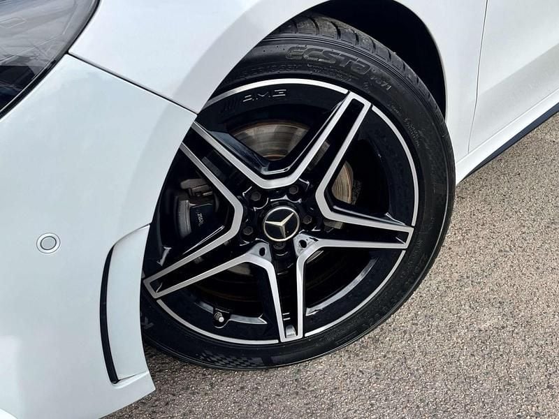 Used Mercedes B200 AMG line 150 HP (110 kW) 2022 White MPV