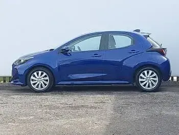 Used Toyota Yaris 116 HP (85 kW) 2022 Blue Hatchback