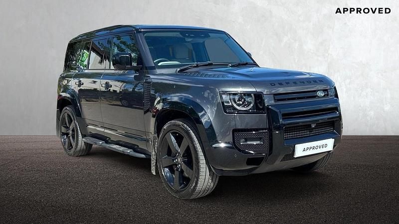 Grey Used 2022 Land Rover Defender HSE SUV | £60,700 (Fair price) - Image 1/4