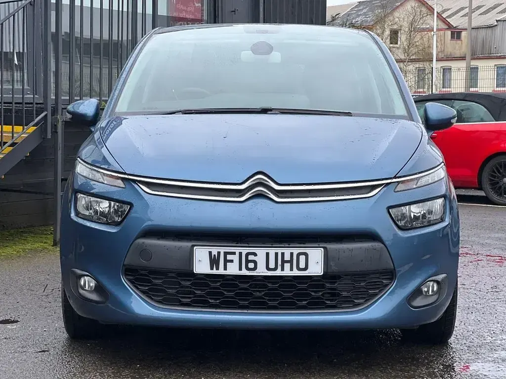 Usado Citroën C4 Picasso VTR Sport 120 CV (88 kW) 2016 Azul Monovolumen