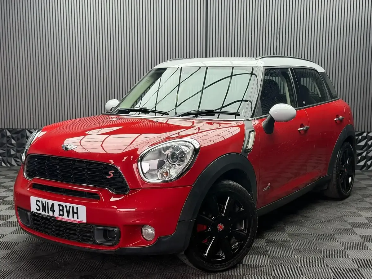 Used Mini Cooper SD 2014 Red Hatchback