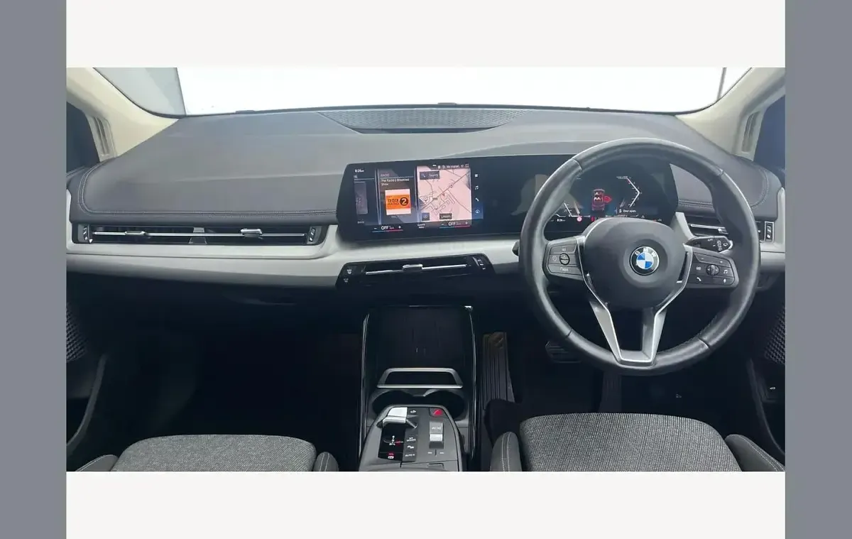 Used BMW 220 Sport Line 154 HP (113 kW) 2023 Red Hatchback