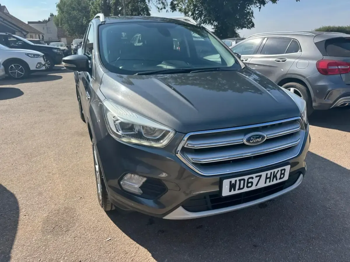 Used Ford Kuga Titanium 180 HP (132 kW) 2018 Grey SUV