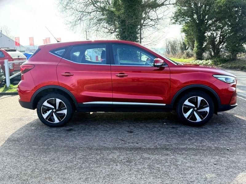 Used MG ZS SE 130 kW (177 HP) 2024 Red SUV