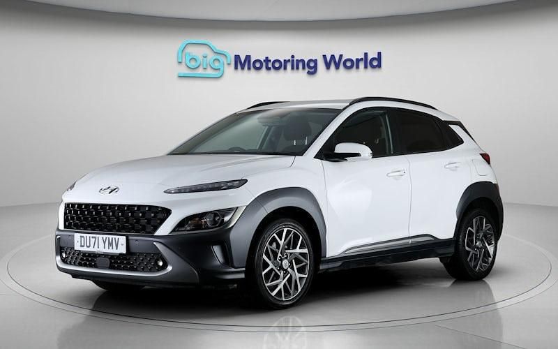 Used Hyundai Kona Premium 141 HP (103 kW) 2021 White SUV